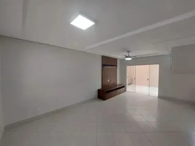 Imagem: Vendo Está Casa Urgente