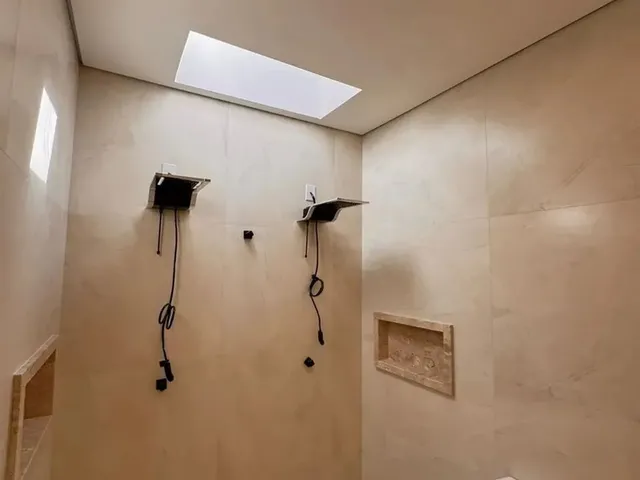 Imagem 5: Casa em Condomínio Exclusiva com 3 Suítes
