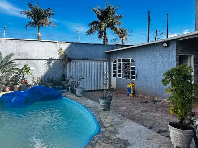 Imagem: Vende-Se Casa com Piscina no Monte Serra