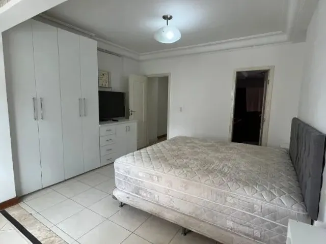 Imagem 5: Alugo Apto com 3 Quartos no Ed.mirante da Baía