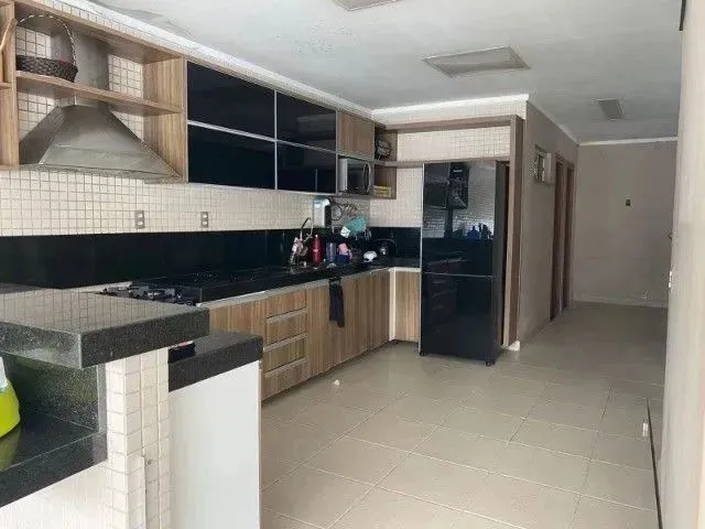 Imagem 1: Casa com 2 Dormitórios À Venda, 450 M² por Rs 850.000,00 - Tarumã - Manaus-Am