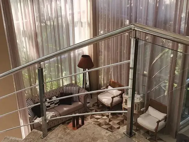 Imagem 14: Residencial Adrianópolis, Duplex Alto Padrão. 4 Suítes, Escritório, Piscina, Mezanino