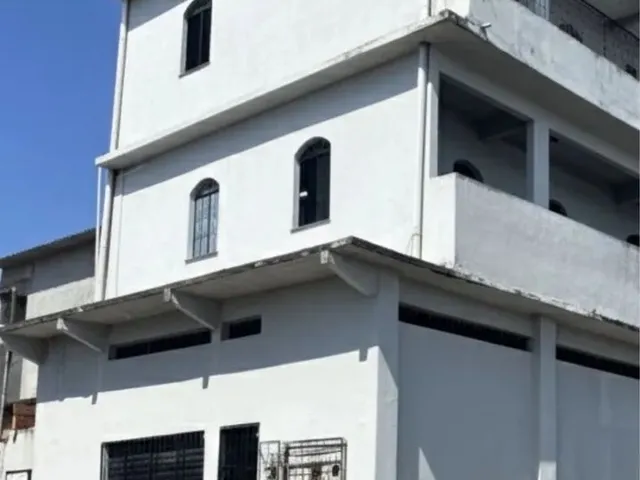 Imagem 2: Novo Aleixo- Prédio Comercial Multifamiliar