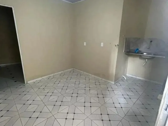 Imagem 8: / Vila com 1 Casa e 4 Apartamentos no Alvorada