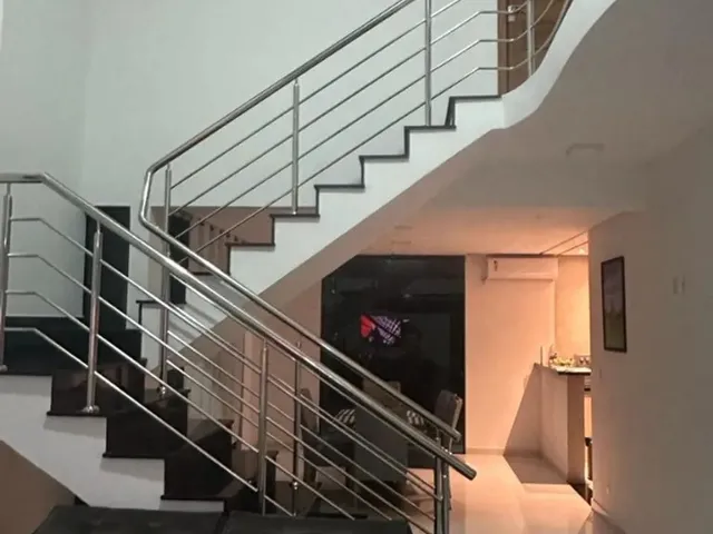 Imagem 7: Vende-Se Ou Troca-Se - Casa Duplex no Tarumã (Manaus/Am