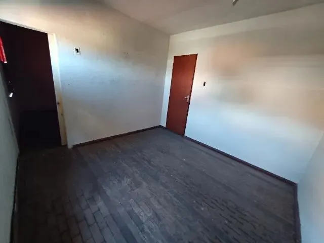 Imagem 4: Venda - Casa - Centro - Ótima Localização