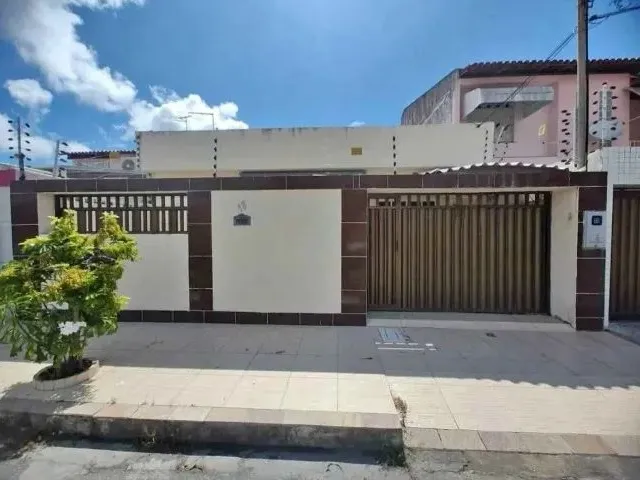 Imagem: Vendo Essa Casa no Bairro São Jorge - Próximo
