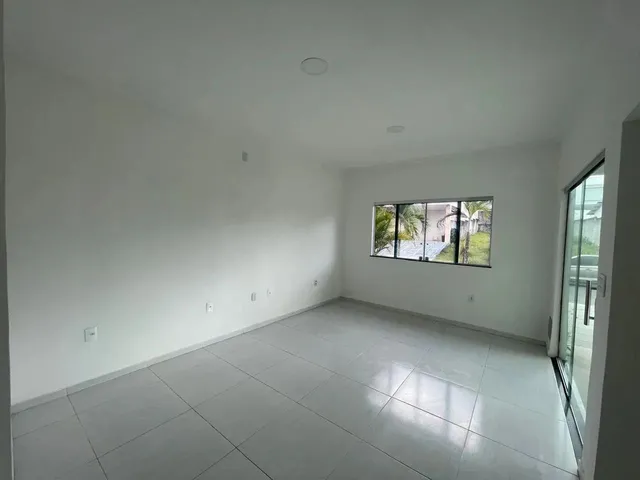 Imagem 9: Térrea para Venda com 176 Metros Quadrados com 3 Quartos em Colônia Terra Nova - Manaus