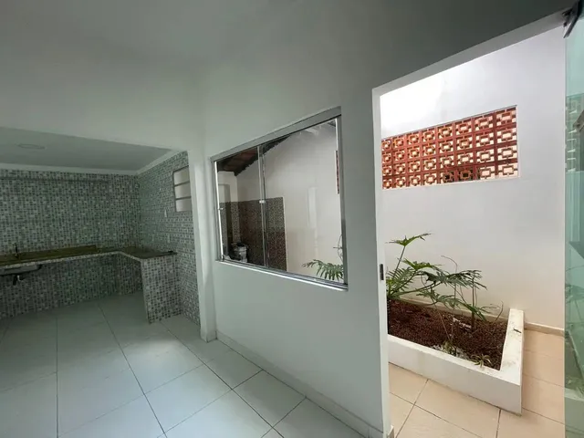 Imagem 7: Térrea para Venda com 176 Metros Quadrados com 3 Quartos em Colônia Terra Nova - Manaus