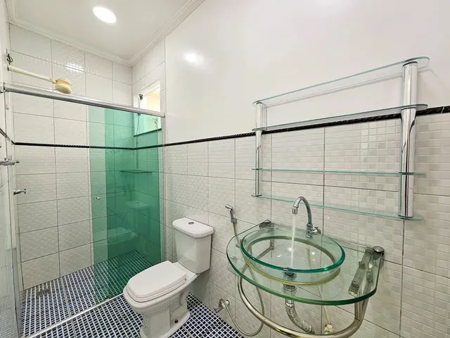 Imagem 6: Térrea para Venda com 176 Metros Quadrados com 3 Quartos em Colônia Terra Nova - Manaus