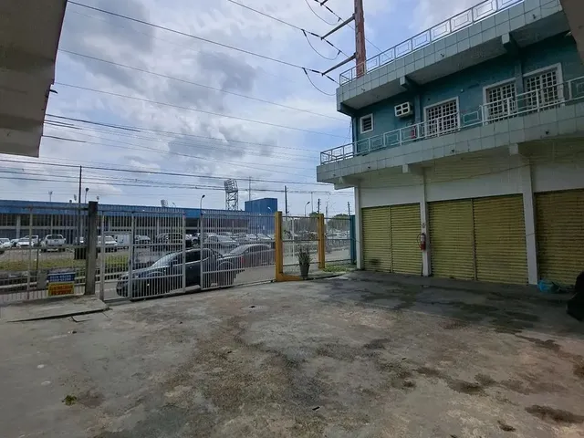 Imagem 5: Predio com 5 Aptos Mais Área Comercial em Baixo