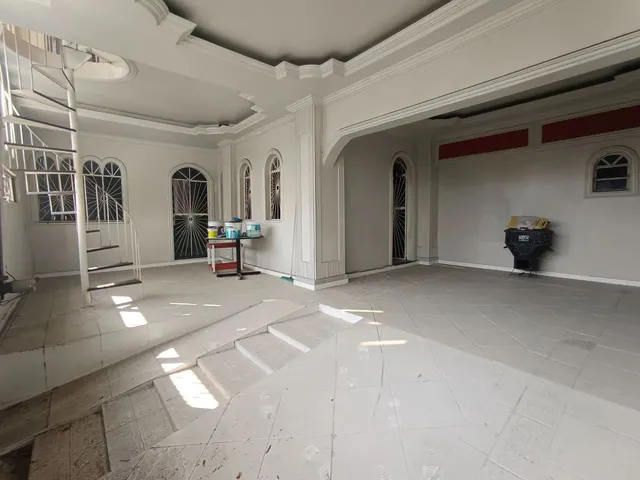 Imagem 8: /Casa com 5 Qrts Sendo 3 Suítes no Ajuricaba