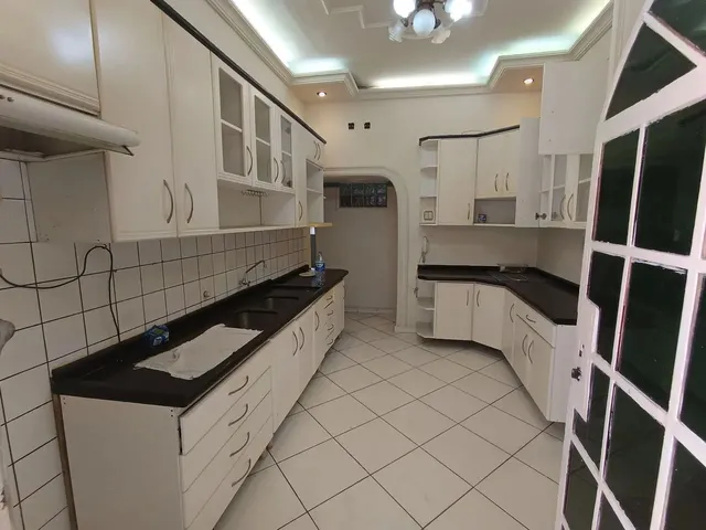 Imagem 15: /Casa com 5 Qrts Sendo 3 Suítes no Ajuricaba