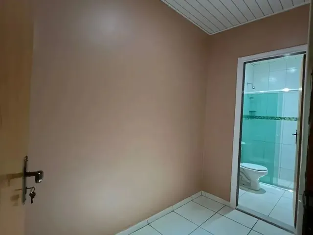 Imagem 14: Casa 3 Qts Suíte + 5 Kitnets Alugadas - Renda Garantida - Lírio do Vale