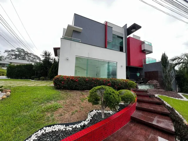 Imagem: Triplex no Residencial Tapajos com 4 Suítes