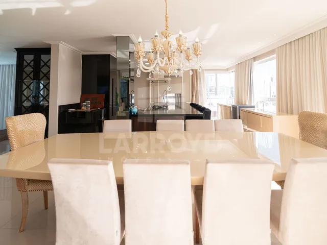 Imagem 9: Apartamento com 4 dormitórios