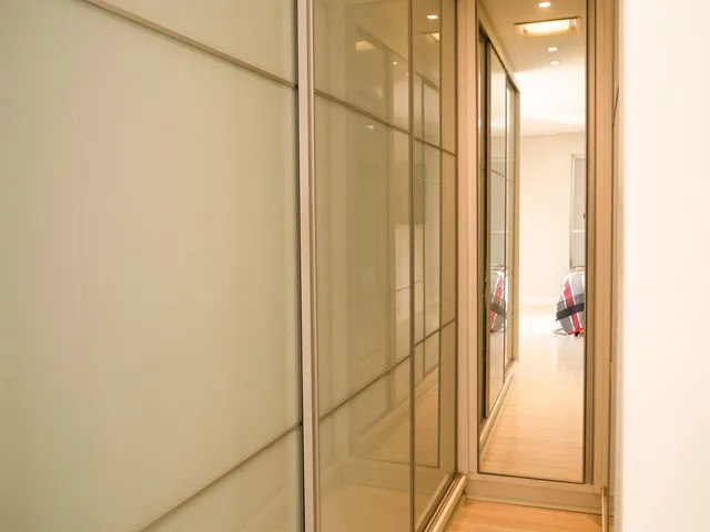 Imagem 2: Apartamento com 5 dormitórios
