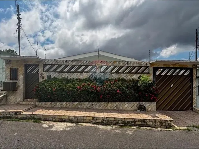 Imagem: Casa Espetacular em Manaus 4 Quartos, Piscina
