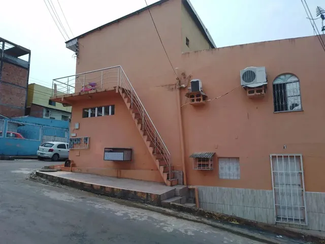 Imagem 9: Nova Cidade - Imóvel com 03 Qtos, 01 Suíte, Mais 03 Aptos