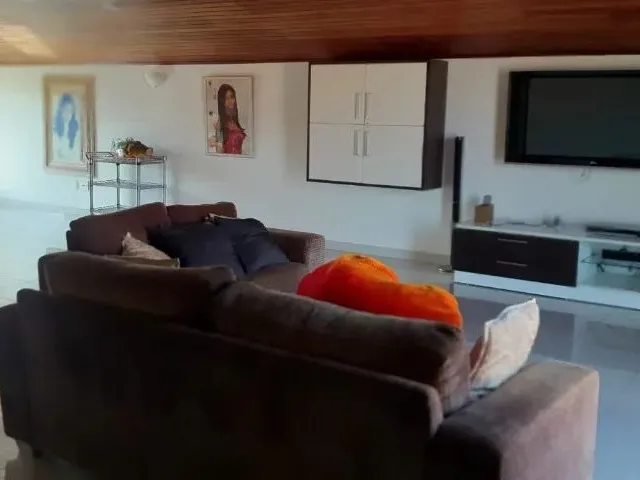 Imagem 6: Explendida Mansão 1.200M² Totalmente Mobiliada C/ 5 Suítes no Condominio Aristocrático
