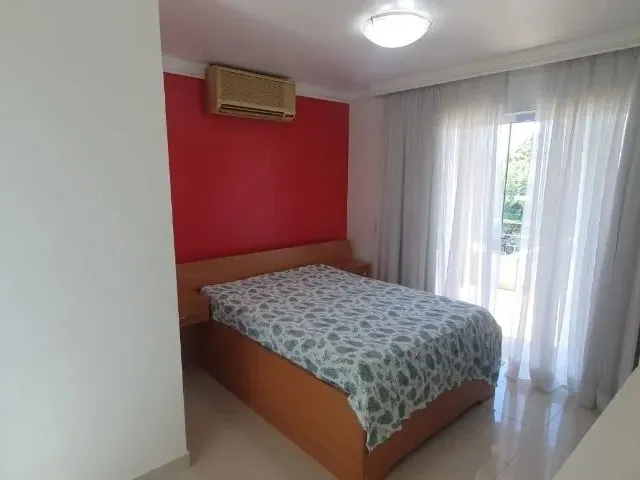 Imagem 3: Explendida Mansão 1.200M² Totalmente Mobiliada C/ 5 Suítes no Condominio Aristocrático