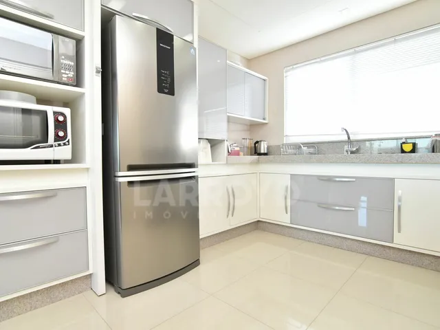 Imagem 15: Apartamento com 4 dormitórios