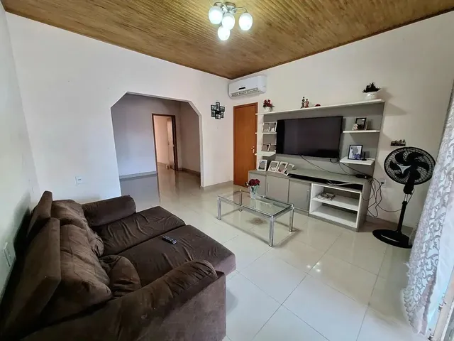 Imagem 12: Casa no Jardim Versalles 5 Quartos/ 2 Suítes/ 4 Vagas/ Semi Mobiliada/ Climatizada