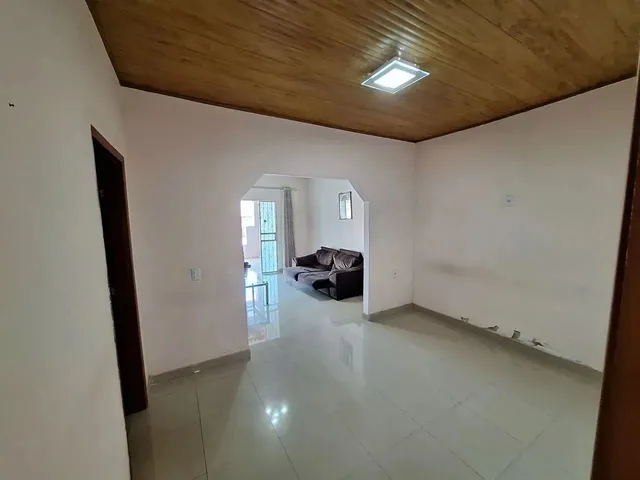 Imagem 3: Casa no Jardim Versalles 5 Quartos/ 2 Suítes/ 4 Vagas/ Semi Mobiliada/ Climatizada