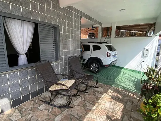 Imagem 2: Casa a Venda no Lirio do Vale 2 com 4 Quartos