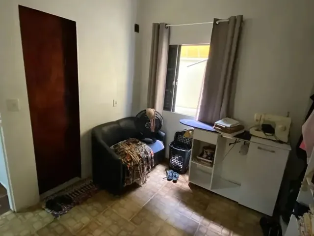 Imagem 15: Casa a Venda no Lirio do Vale 2 com 4 Quartos