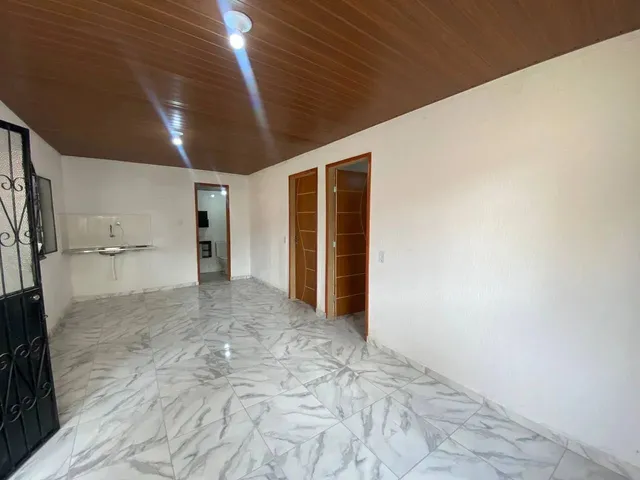Imagem 2: Zumbi - Vendo Casa + Ponto Comercial