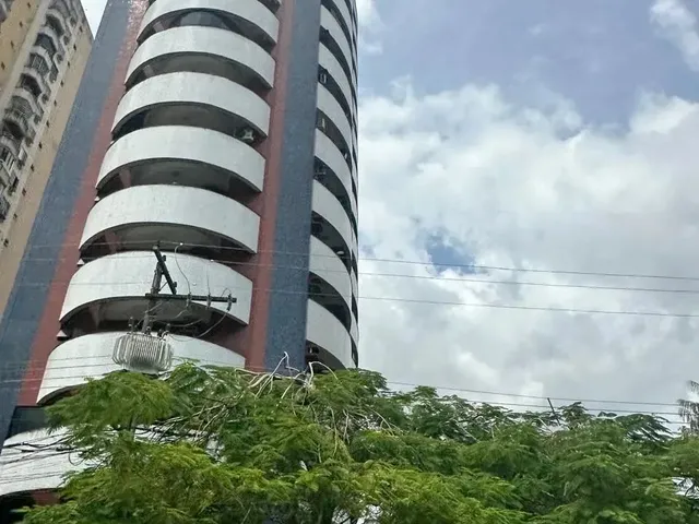 Imagem: Torre de Itaúna