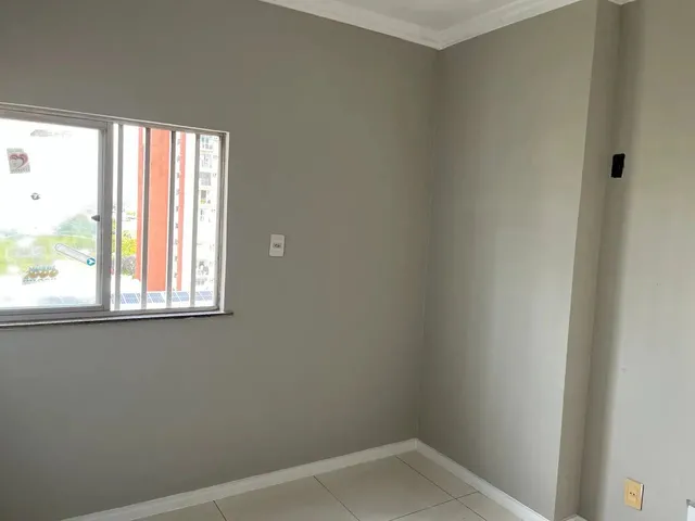 Imagem 7: Vendo Amplo Apartamento Cidade Velha