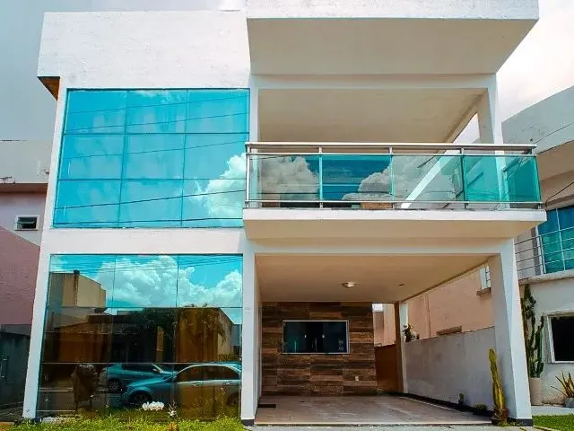 Imagem: Casa, 374M², 3 Suítes, 2 Vgs no Cond