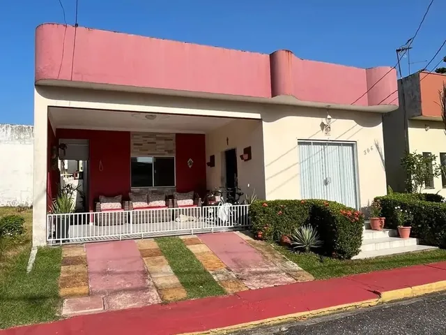 Imagem: Vendo Casa no Cond. Park Ville