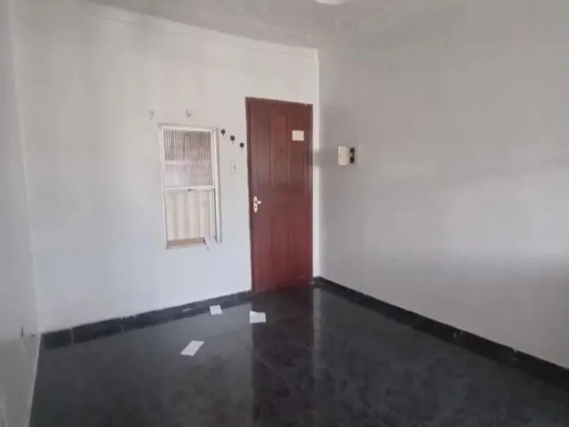 Imagem: Barbada Resid Natália Lins, 2/4, Garagem
