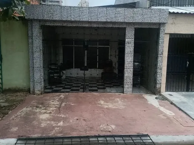 Imagem: Vende-Se no Umarizal. Na Rua Manoel Evaristo