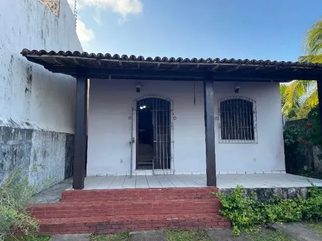 Imagem: Casa a Venda, Próximo a Delegacia