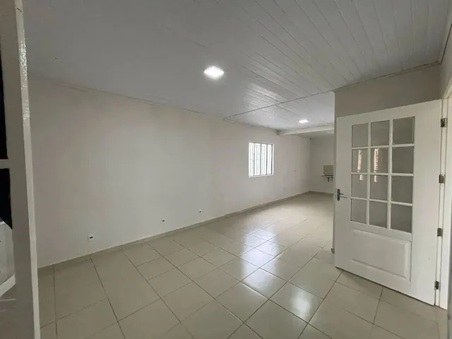 Imagem 10: Amp;Amp;Térrea para Venda com 260 Metros Quadrados com 4 Quartos em Coqueiro