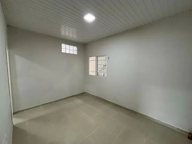 Imagem 8: Amp;Amp;Térrea para Venda com 260 Metros Quadrados com 4 Quartos em Coqueiro