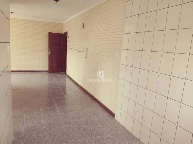Imagem 5: Apartamento com 2 Dormitórios À Venda, 65 M² por R$ 190.000,00 - Atalaia