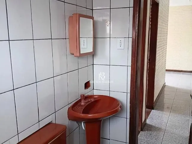 Imagem 6: Apartamento com 2 Dormitórios À Venda, 65 M² por R$ 190.000,00 - Atalaia
