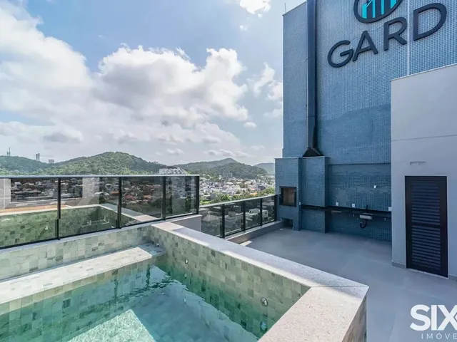 Imagem 5: Cobertura no Edifício Brava Select para Locação Anual com 4 Suítes na Praia Brava Em