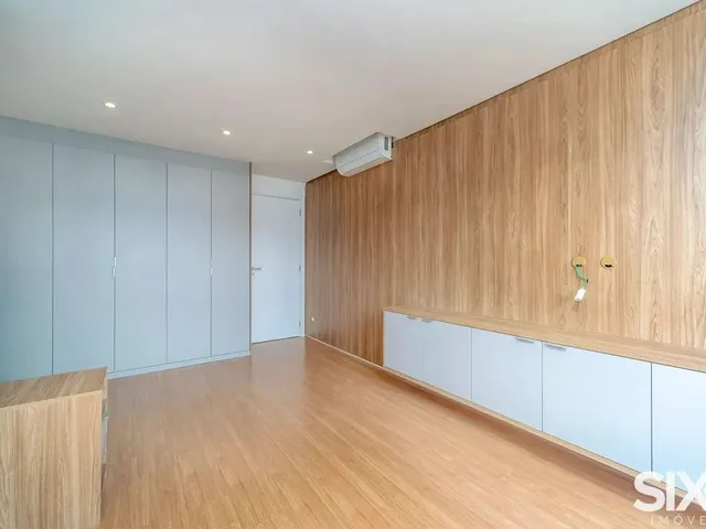 Imagem 8: Cobertura no Edifício Brava Select para Locação Anual com 4 Suítes na Praia Brava Em