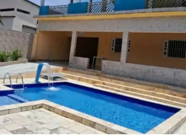 Imagem 5: Casa com Piscina em Enseadas dos Coraes Junto À Praia