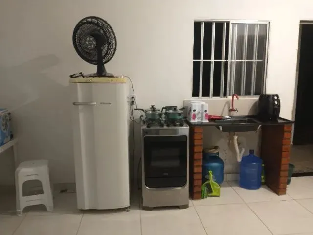 Imagem 4: Aluguel Mensal Ou Temporada - Quitinete com Banheiro e Toda Mobiliada