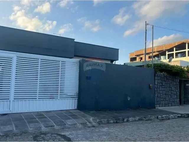 Imagem: Casa Á Venda em Lagoa Seca com 3 Quartos