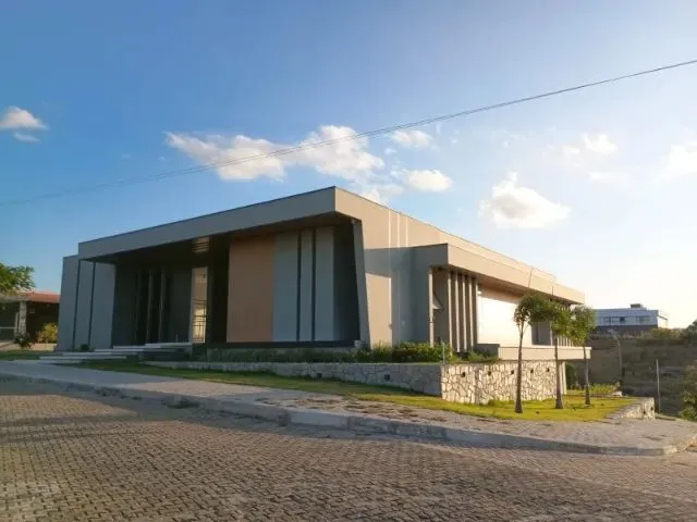 Imagem: A casa em condomínio possui 5 Dormitórios, 5 Suítes, 5 Banheiros