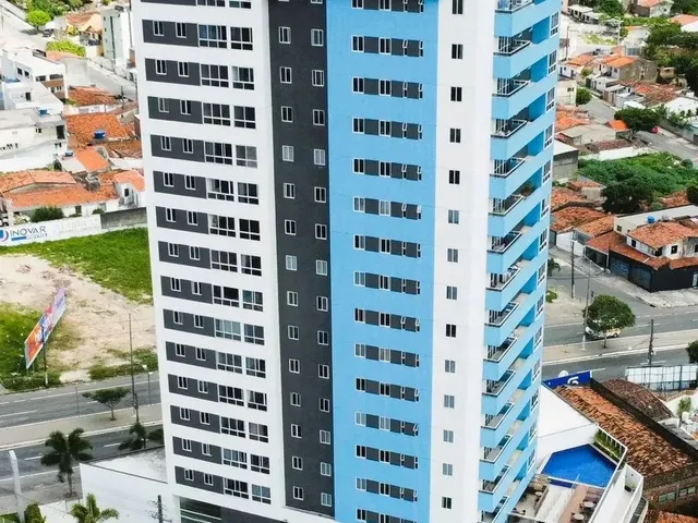 Imagem: Apartamento na Av. Manoel Tavares com 3