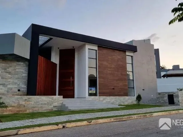Imagem: A casa em condomínio possui 3 Dormitórios, 3 Suítes, 4